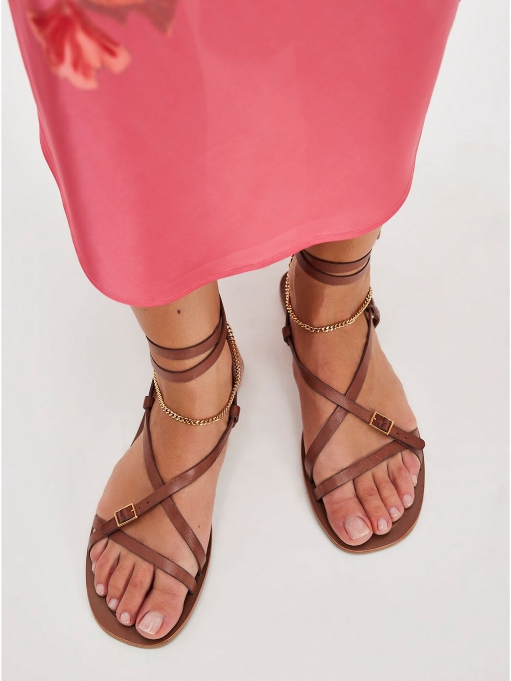 Vicenza Athena anklet wrap sandals with Gold Chain Accent 8